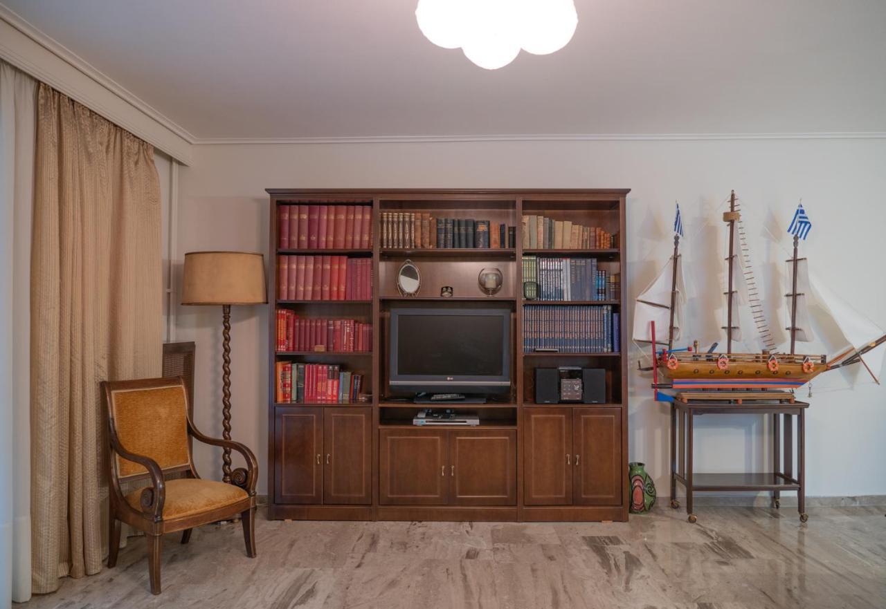 Aiolos Apartment เอเธนส์ ภายนอก รูปภาพ